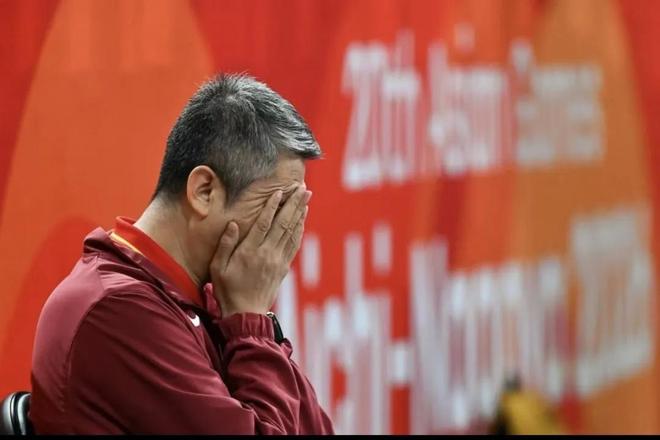 皮蓬谈与詹姆斯地位高低:我有6个总冠军,我当年可没追逐个人荣誉